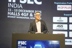 WhatsApp-Image-2025-12-11-at-17.15.16-1